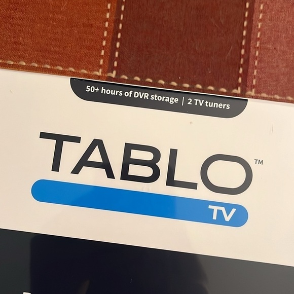 Brand New Tablo 4th Gen 2-Tuner 128GB Over the Air DVR & 35 Mile TV Antenna - Picture 4 of 16